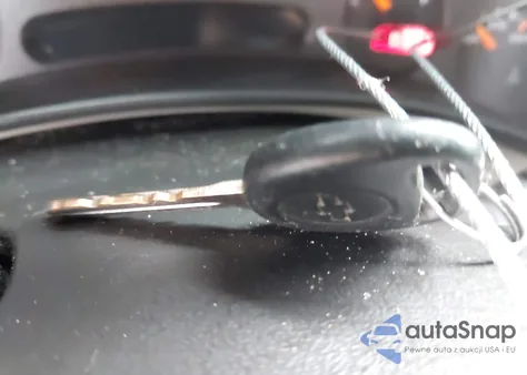 2004 Chevrolet Silverado 1500 Lt z USA, uszkodzony, nr VIN 2GCEC13T341344392